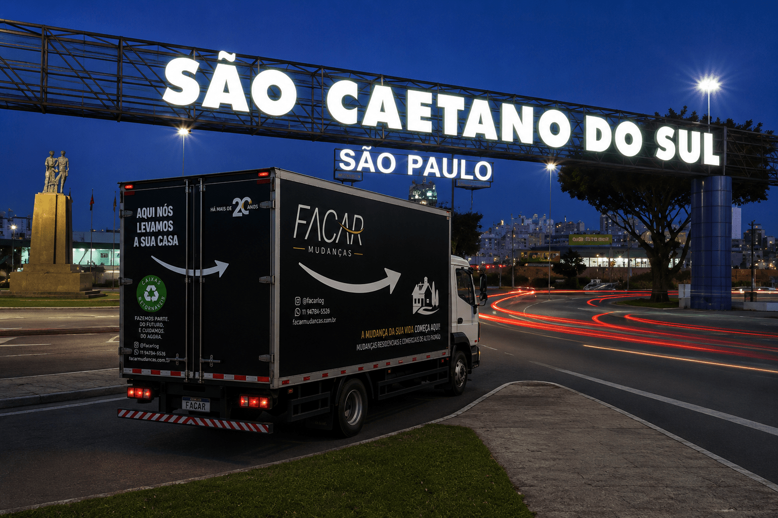 Empresa de Mudança em São Caetano do Sul - Caminhão da FACAR na entrada da cidade