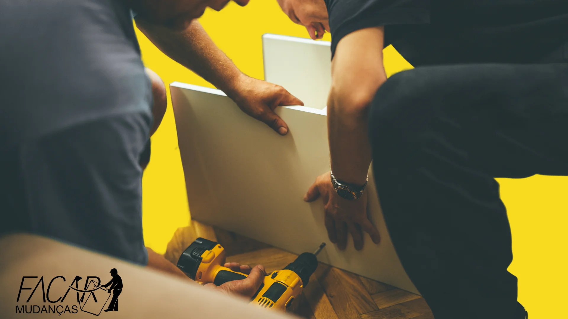 5 Vantagens em Contratar Mudança com Montadores de Móveis